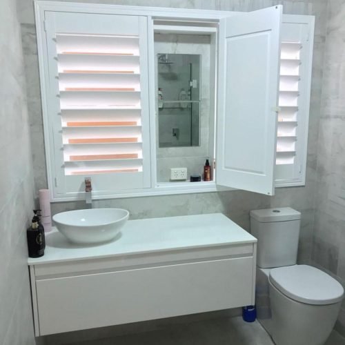 Plantation-Shutters-75